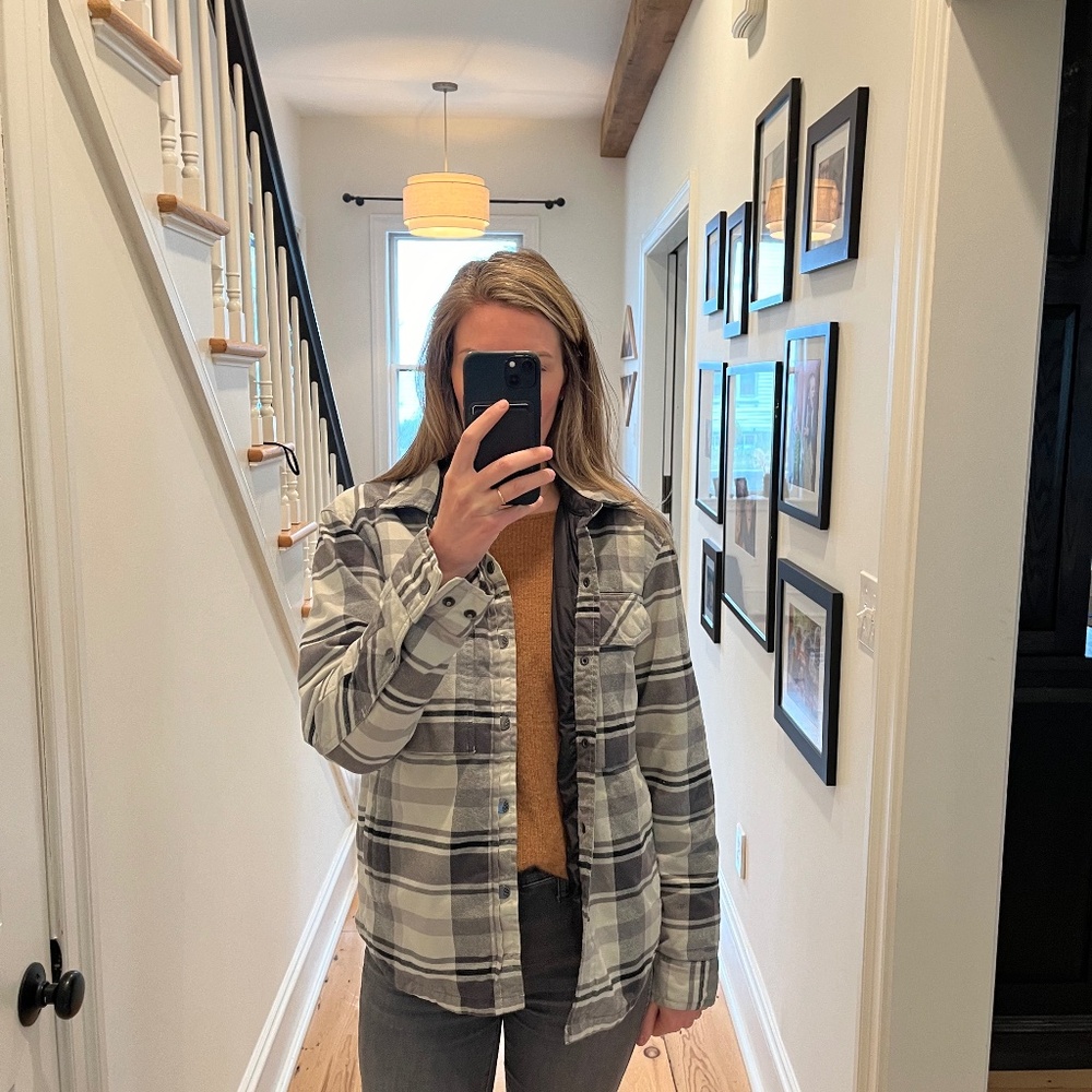 Stio buckhorn button puffy